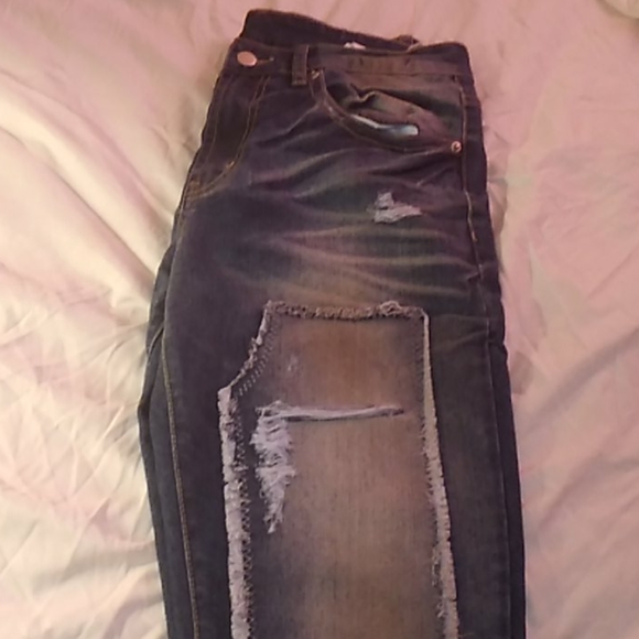 jeans - Picture 2 of 10